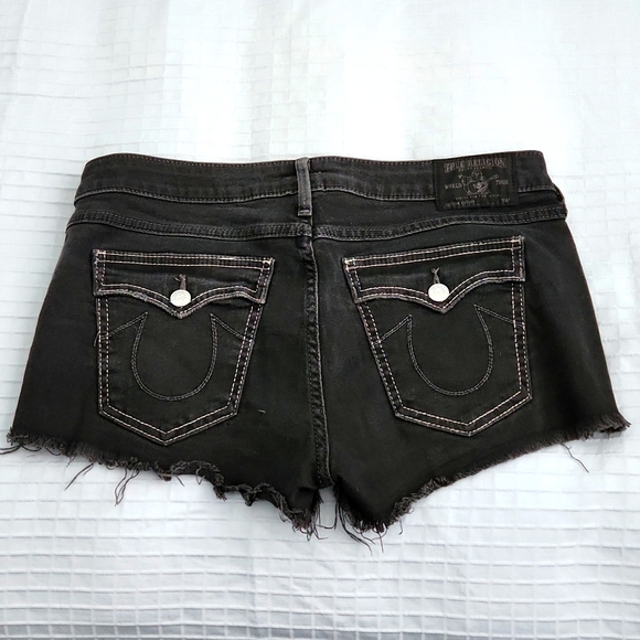 True Religion Joey Frayed Black Jeans Shorts - Picture 2 of 10